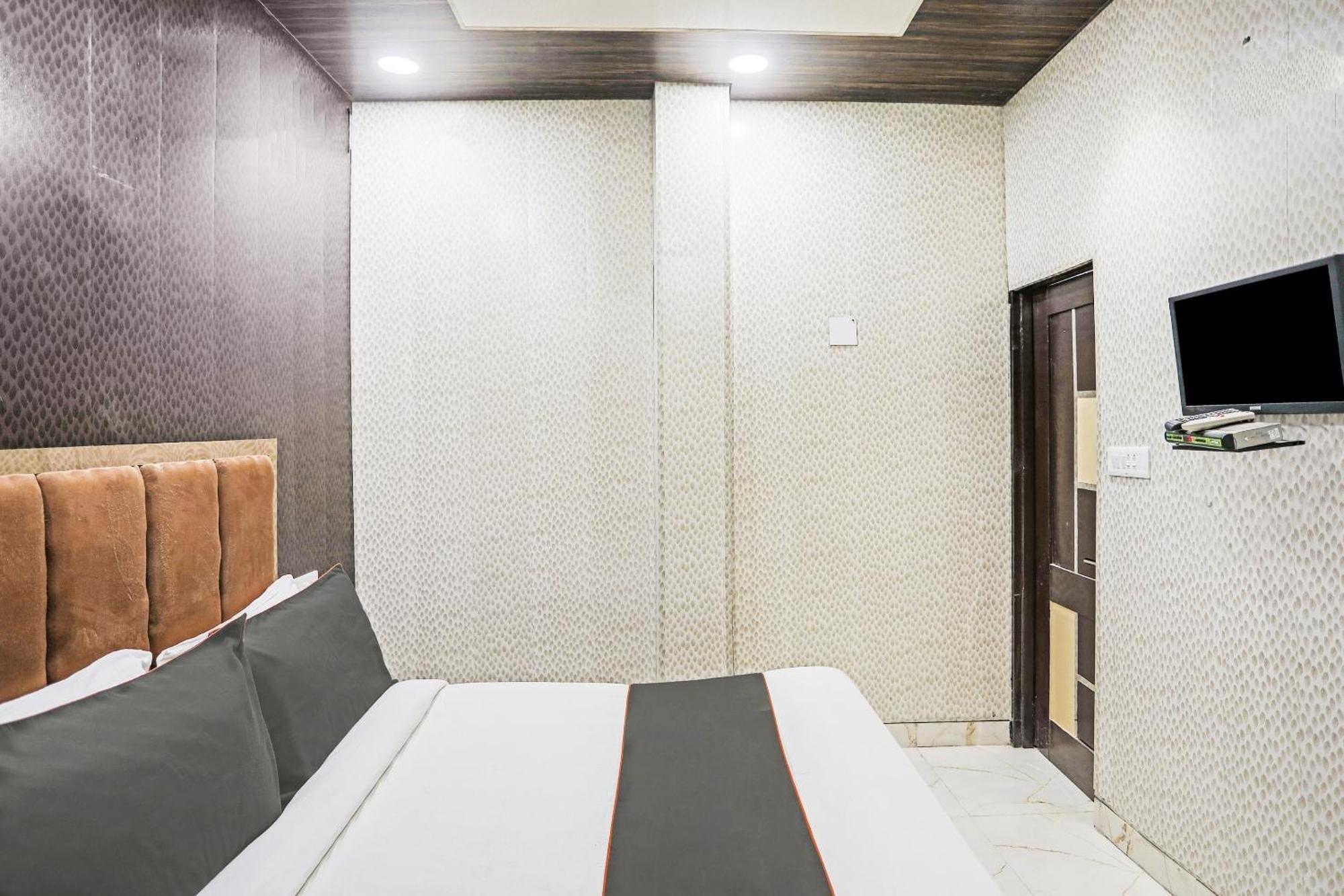 Hotel O Kashish Residency Near Model Town Metro Station Νέο Δελχί Εξωτερικό φωτογραφία