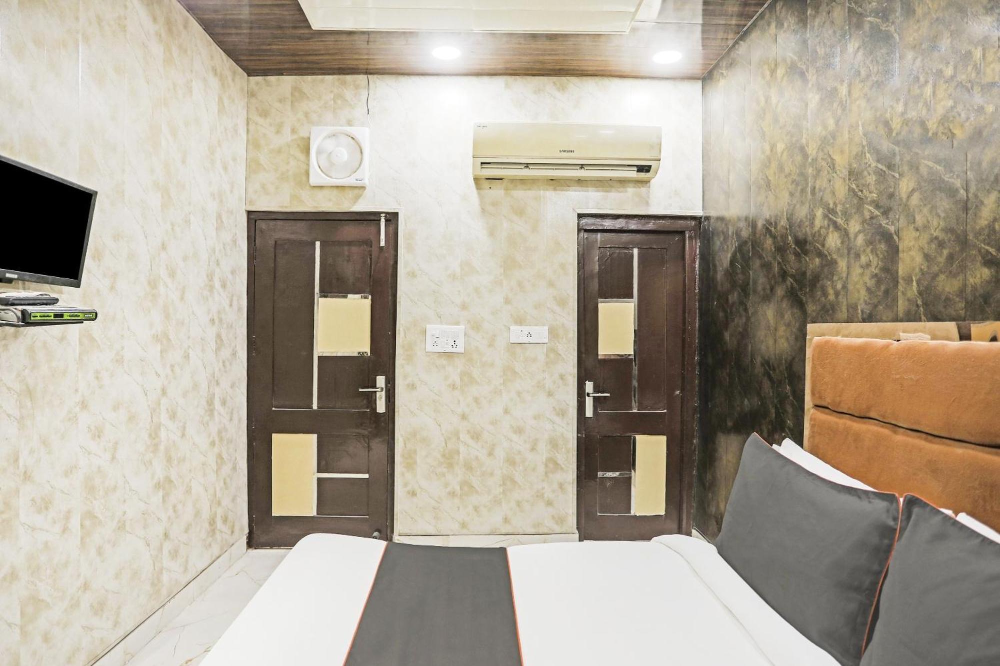 Hotel O Kashish Residency Near Model Town Metro Station Νέο Δελχί Εξωτερικό φωτογραφία